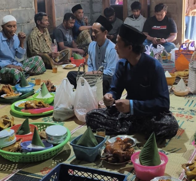 acara kendurian setiap setahun sekali